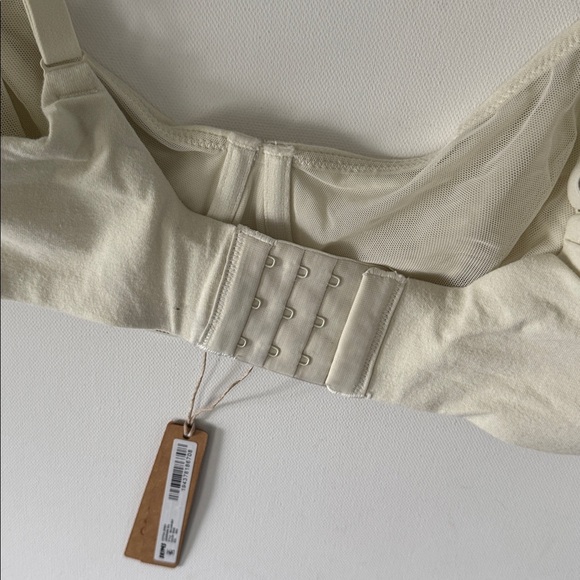 SKIMS Bra Cotton Jersey Underwire Size 36DD Color is Bone - Picture 5 of 6